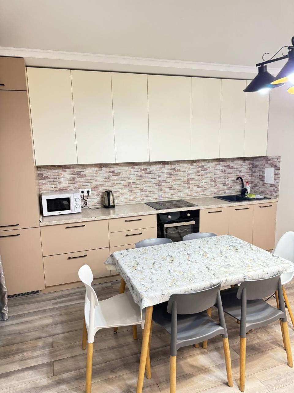 Apartment 3 с видом на горы возле мега парка арбат